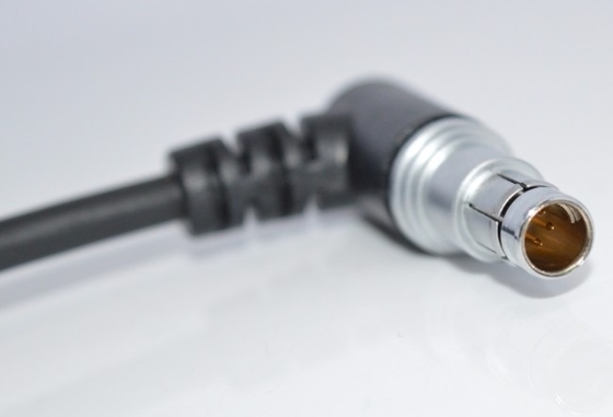 Push Pull Coupling Style Bayonet Connectors ソーダー/PCB終了用産業用コネクタ
